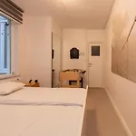 Apartment In With Sea Views Ostend