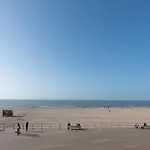 Apartment In With Sea Views Ostend