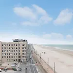 Apartment In With Sea Views Ostend