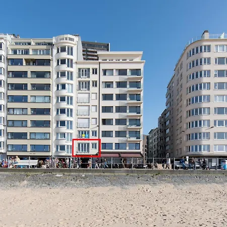 Apartment In With Sea Views *